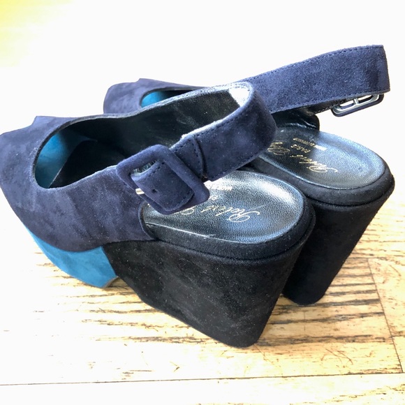 Robert Clergerie Blue Suede Platforms, sz 37.5 - Picture 4 of 11